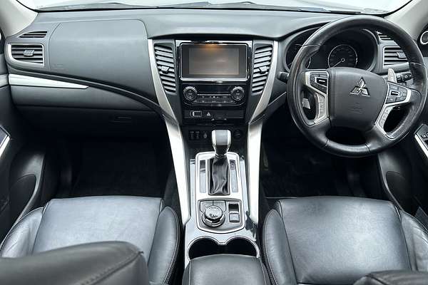 2017 Mitsubishi Pajero Sport Exceed QE thumb-19