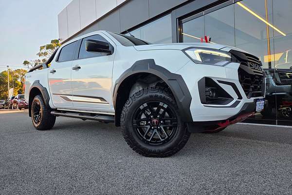 2025 Isuzu D-MAX BLADE 4X4