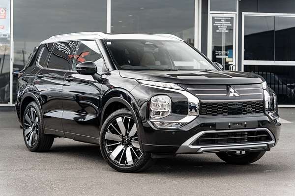 2025 Mitsubishi Outlander Exceed Tourer ZM