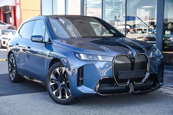 2025 BMW iX xDrive45 M Sport I20 LCI