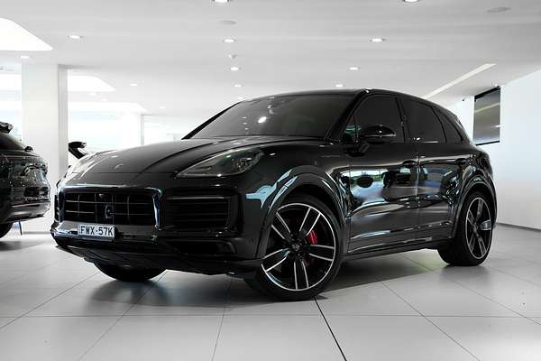 2022 Porsche Cayenne GTS 9YA