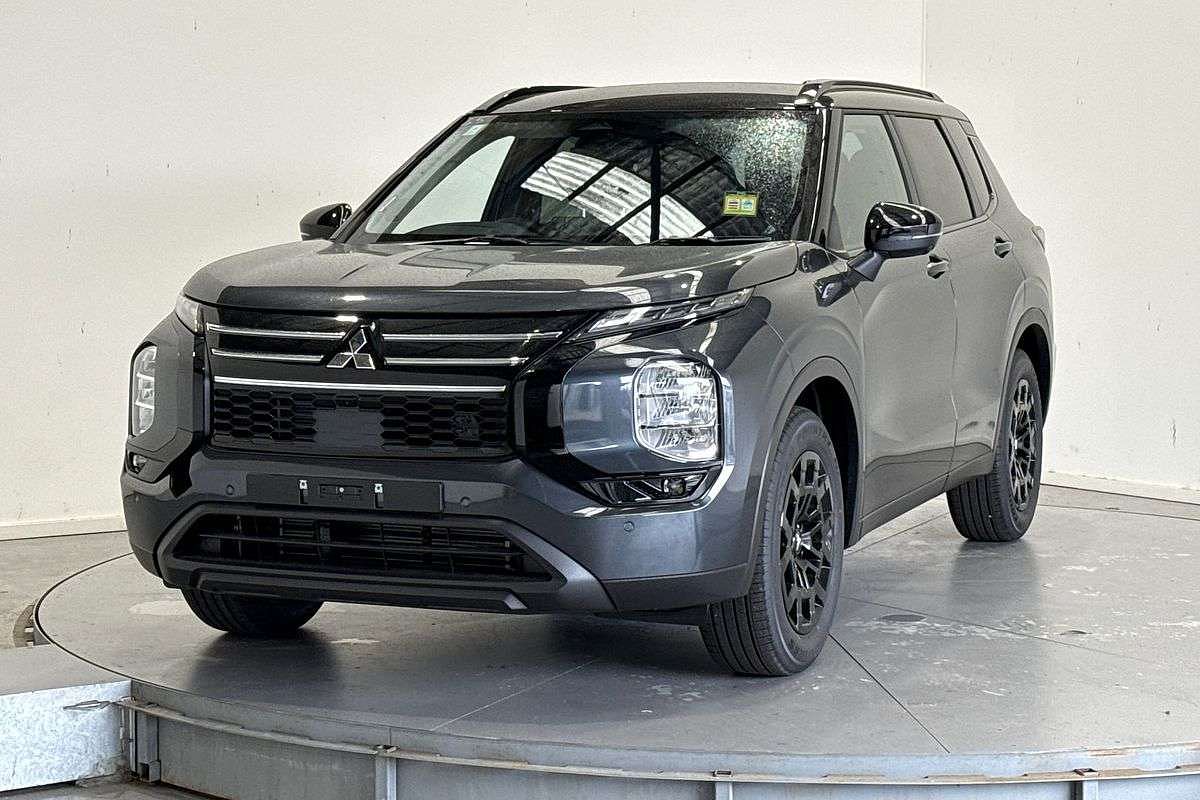 2026 Mitsubishi Outlander LS ZM