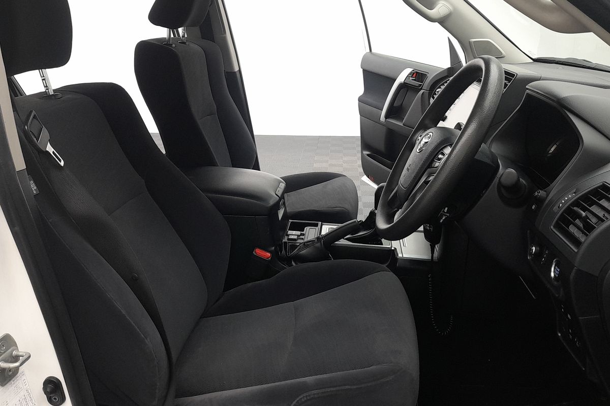 2022 Toyota Landcruiser Prado GX GDJ150R