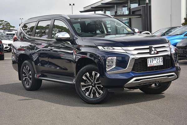 2022 Mitsubishi Pajero Sport GLS QF