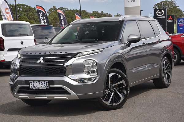 2023 Mitsubishi Outlander Exceed ZM