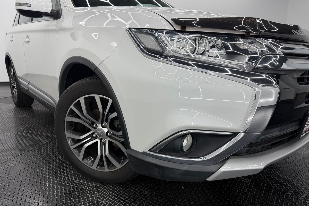 2016 Mitsubishi Outlander LS ZK