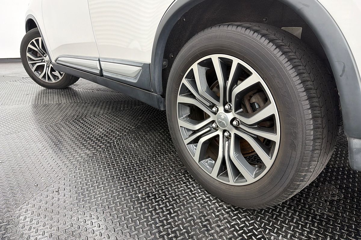 2016 Mitsubishi Outlander LS ZK