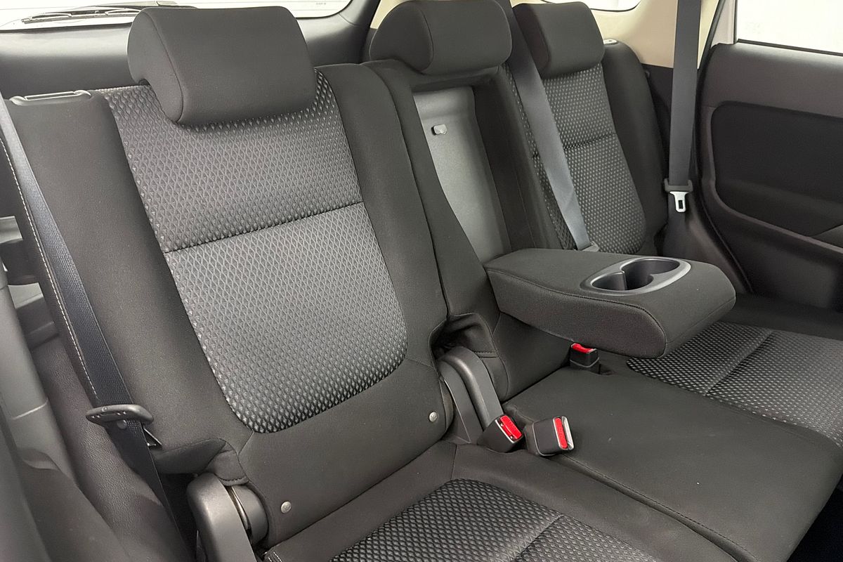 2016 Mitsubishi Outlander LS ZK