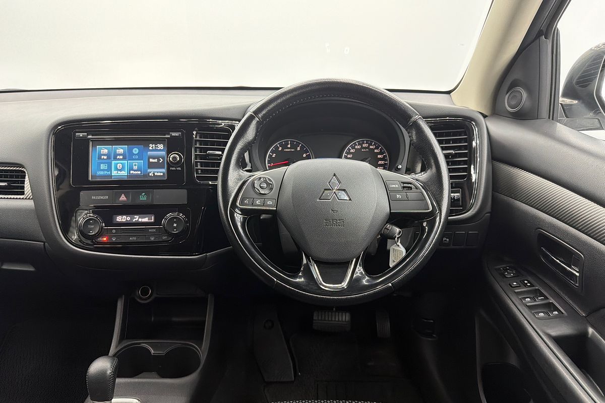 2016 Mitsubishi Outlander LS ZK