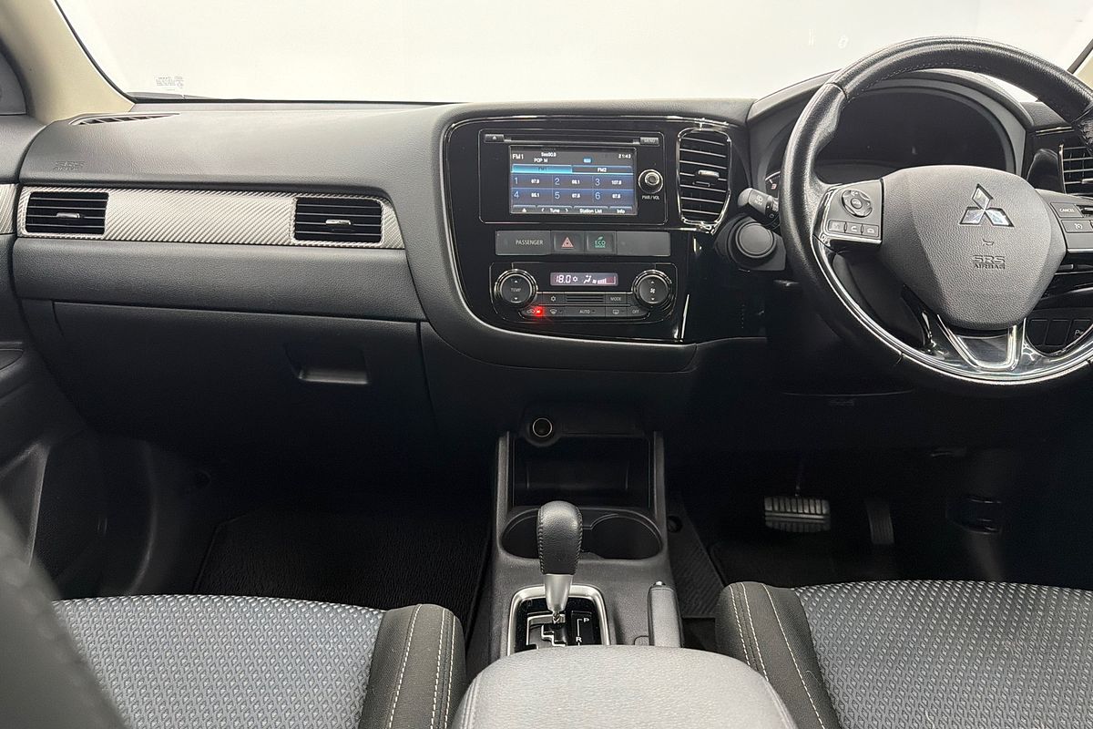 2016 Mitsubishi Outlander LS ZK