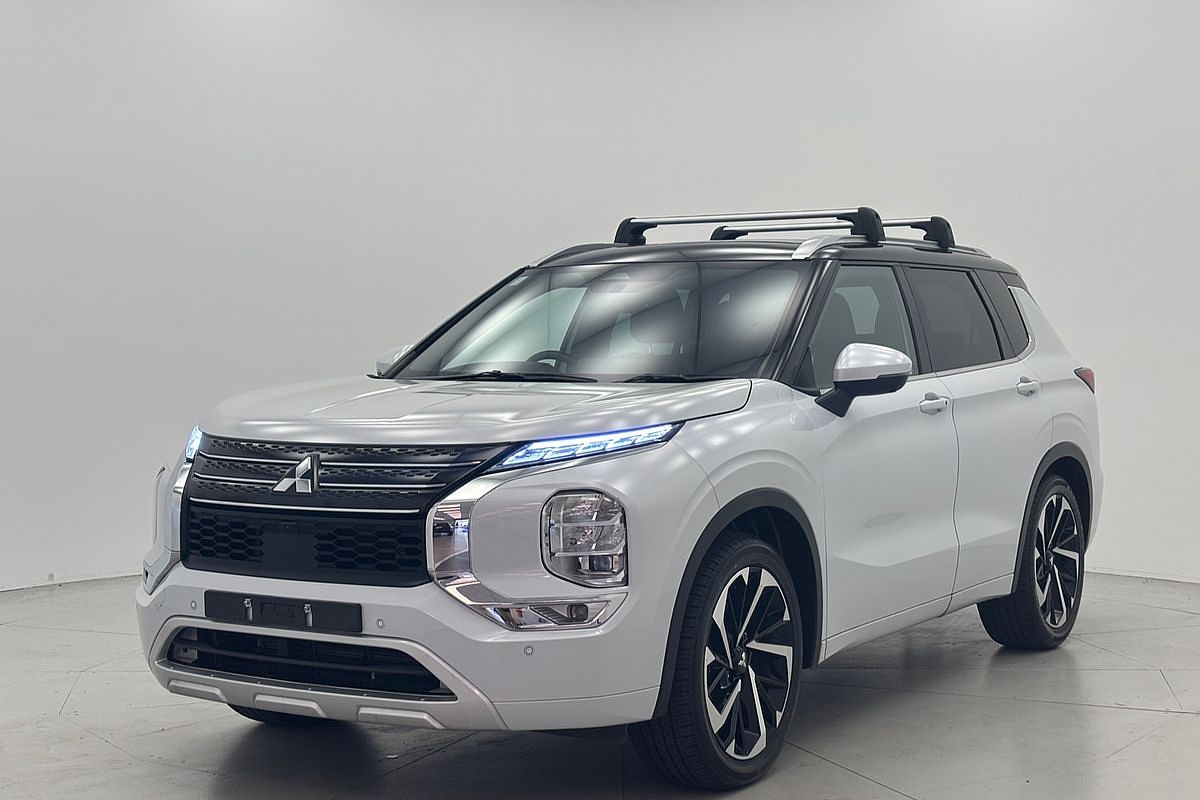 2022 Mitsubishi ZM Outlander EXCEED TOURER 2.5L CVT AWD