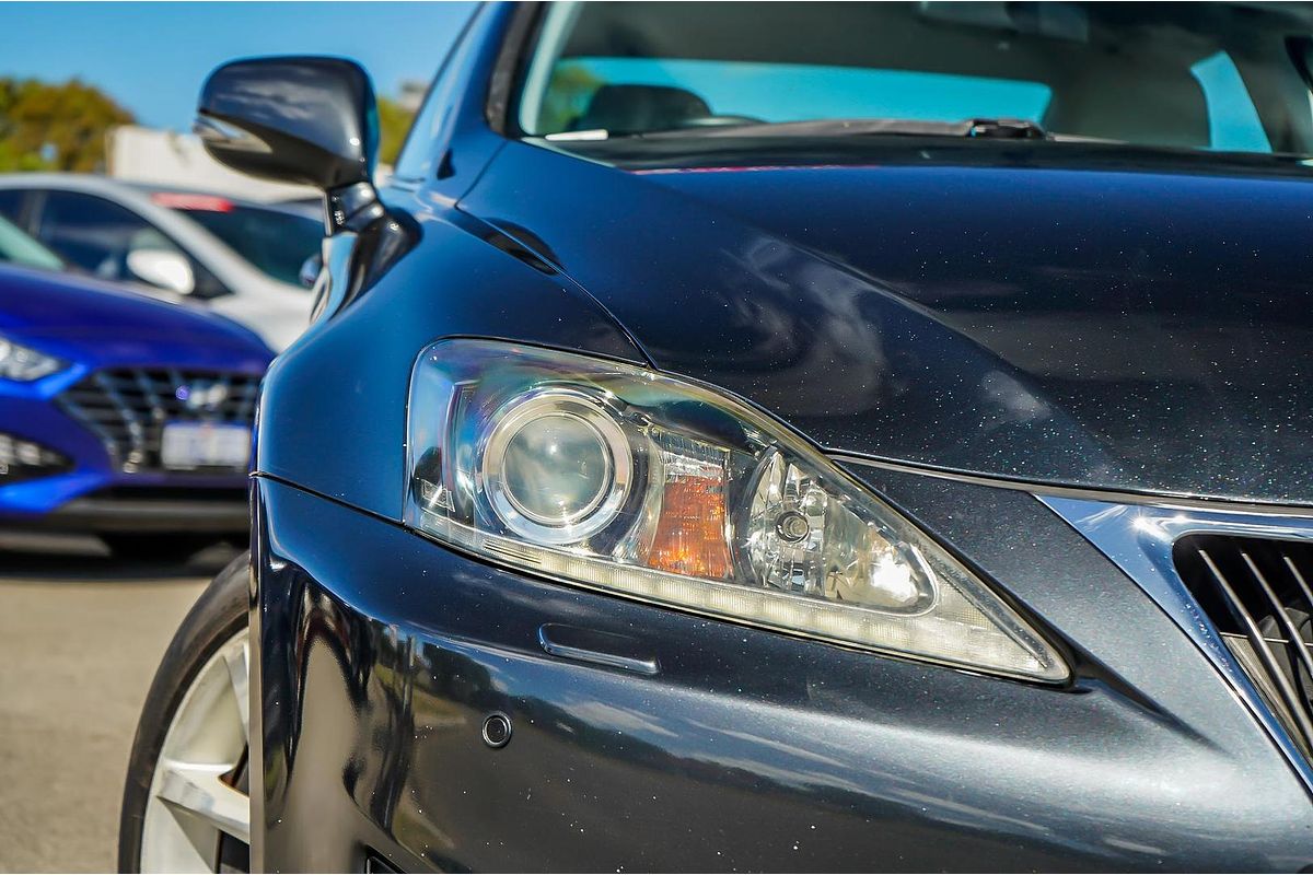 2011 Lexus IS IS350 Prestige GSE21R