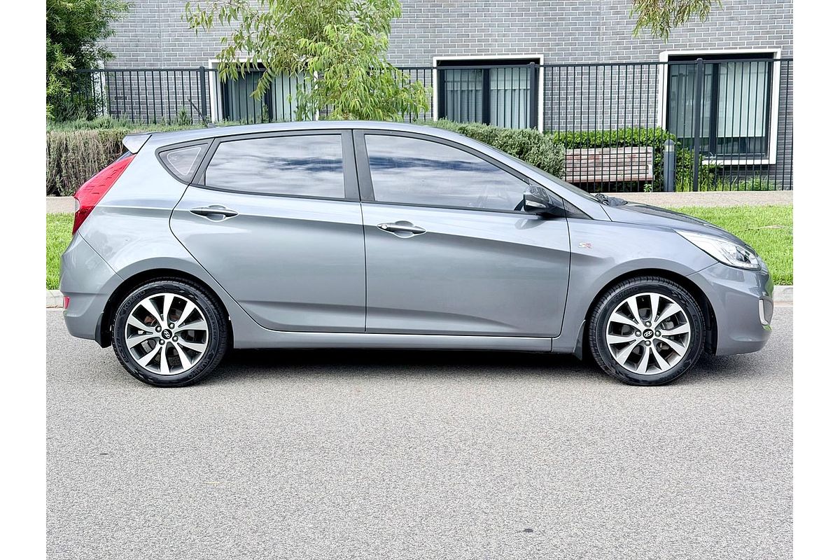 2016 Hyundai Accent SR RB4