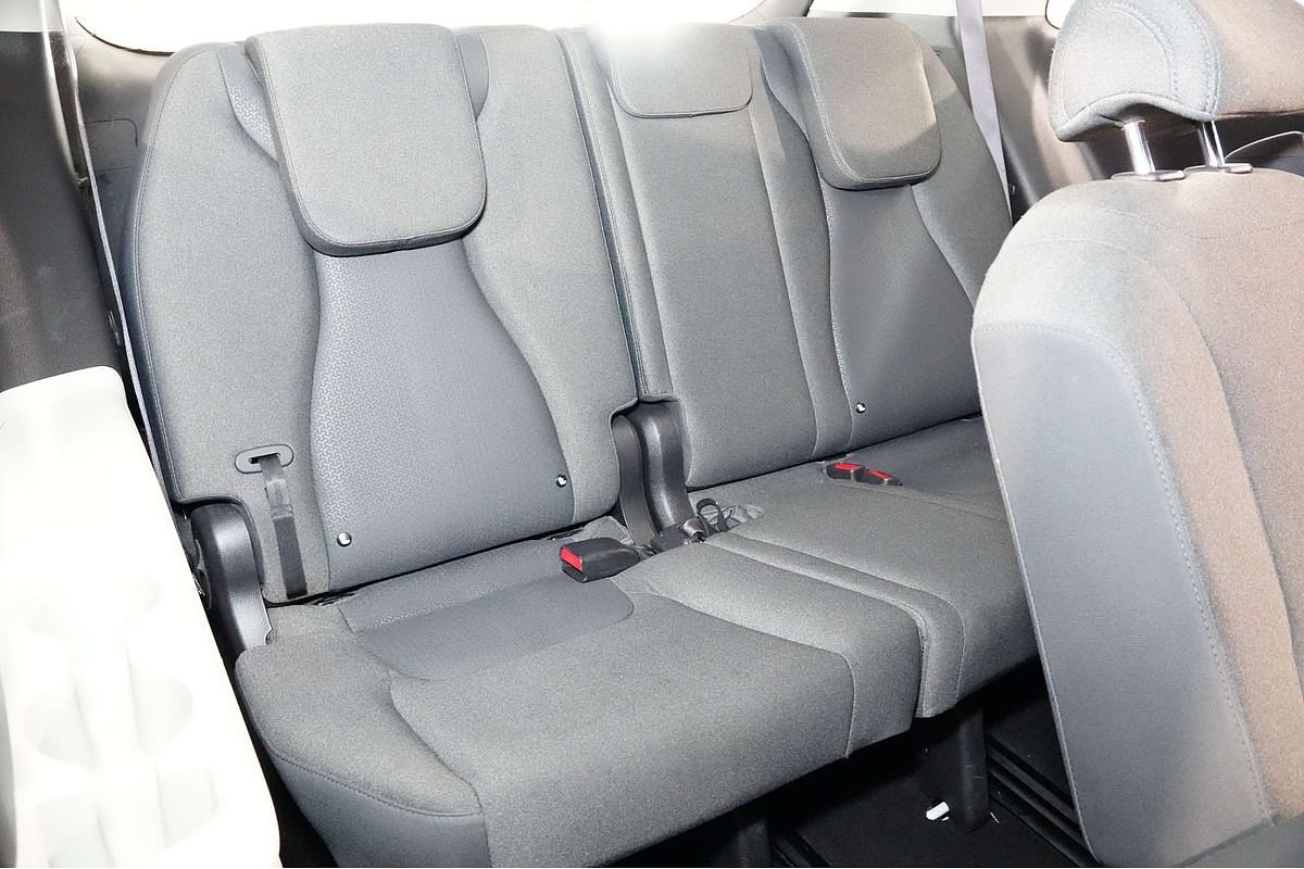 2023 Kia Carnival S KA4