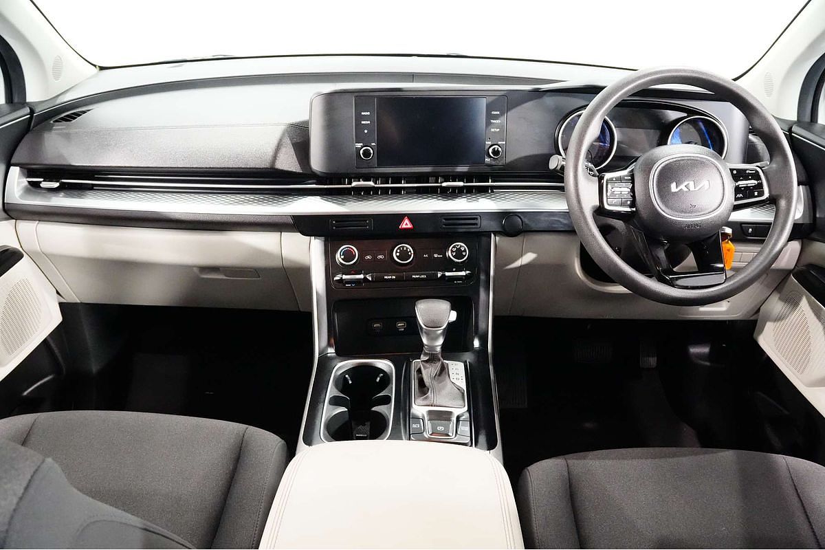 2023 Kia Carnival S KA4