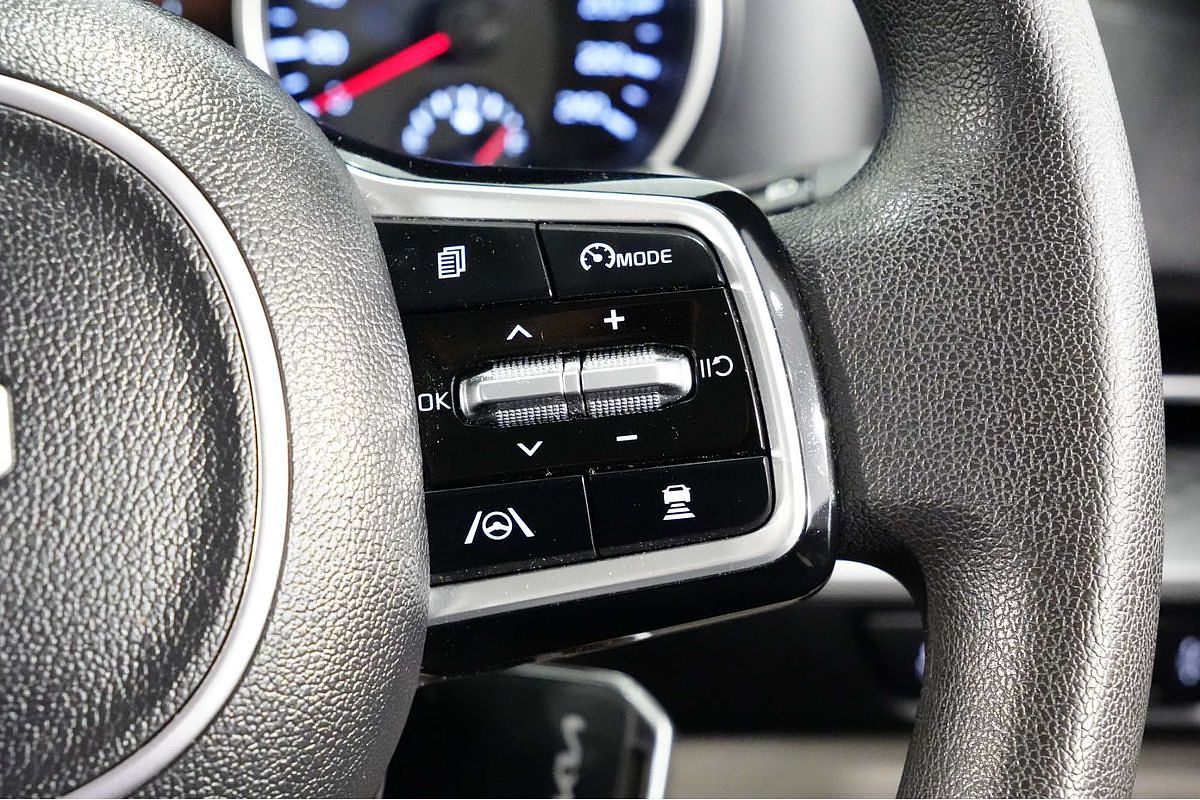 2023 Kia Carnival S KA4