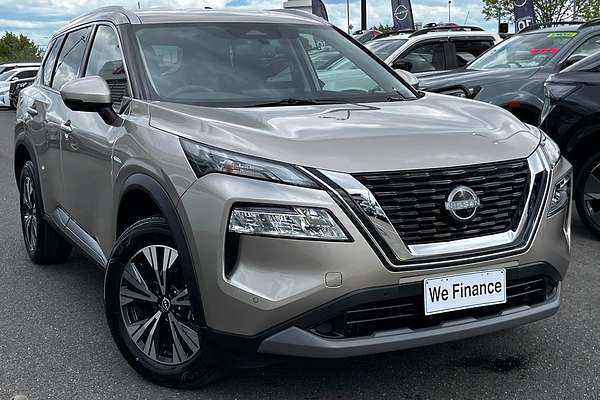 2025 Nissan X-TRAIL ST-L T33