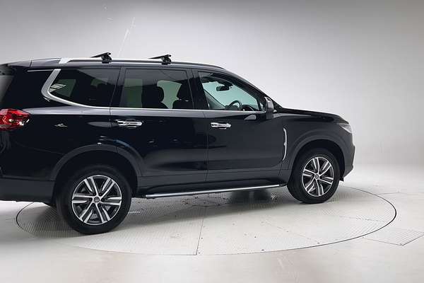 2022 LDV D90 Executive SV9A thumb-2