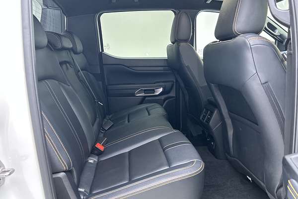2025 Ford Ranger Wildtrak 4X4 3.0L thumb-11