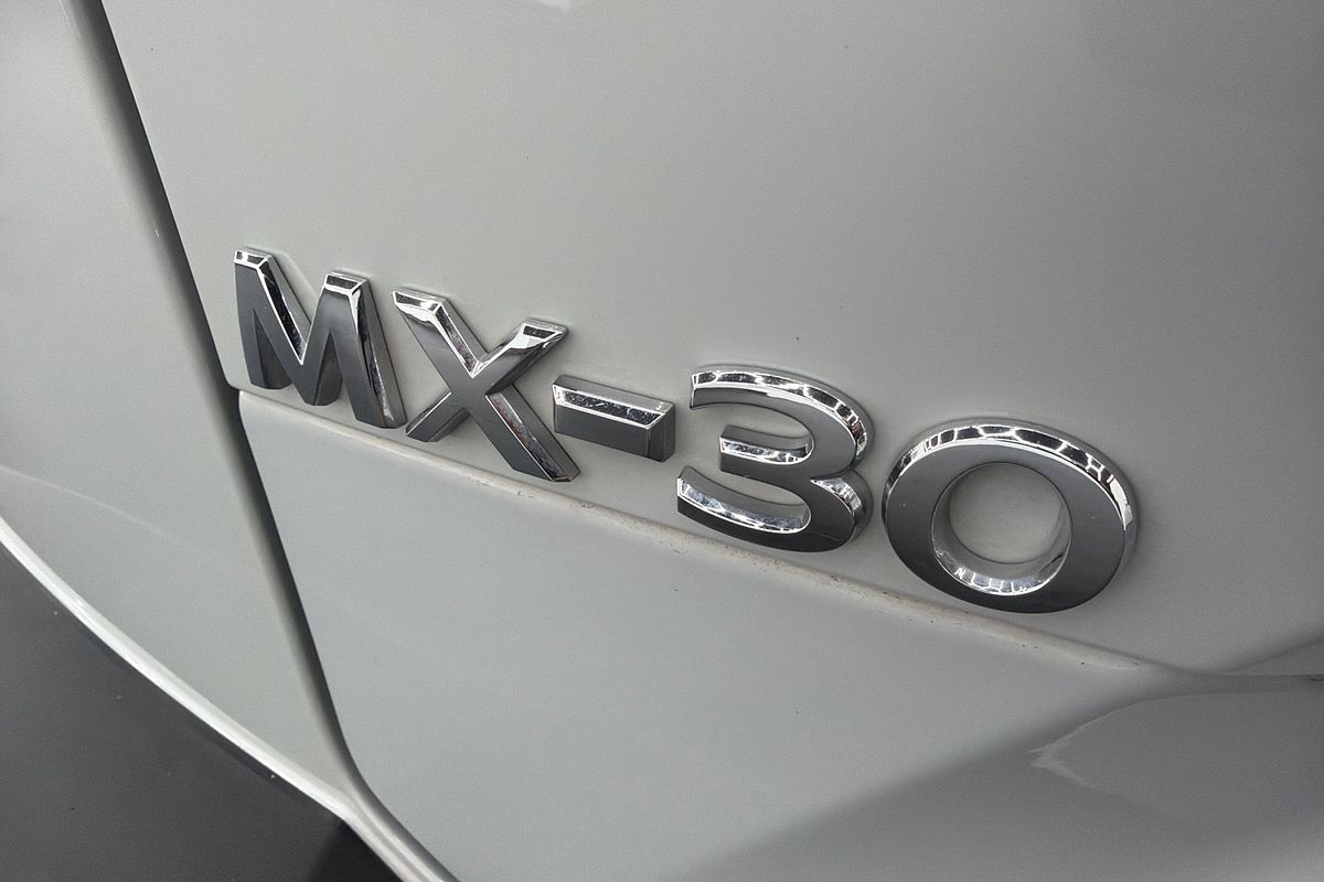 2022 Mazda MX-30 G20e Evolve DR Series