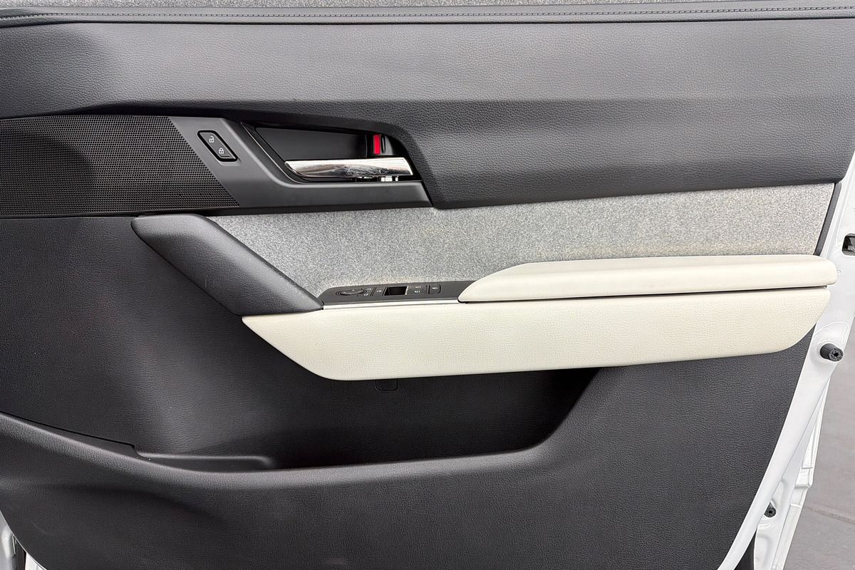 2022 Mazda MX-30 G20e Evolve DR Series