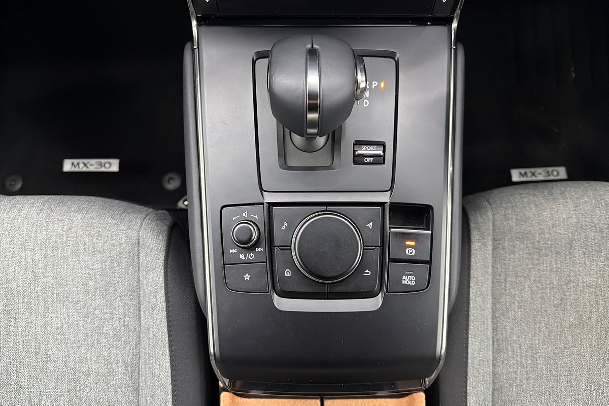 2022 Mazda MX-30 G20e Evolve DR Series