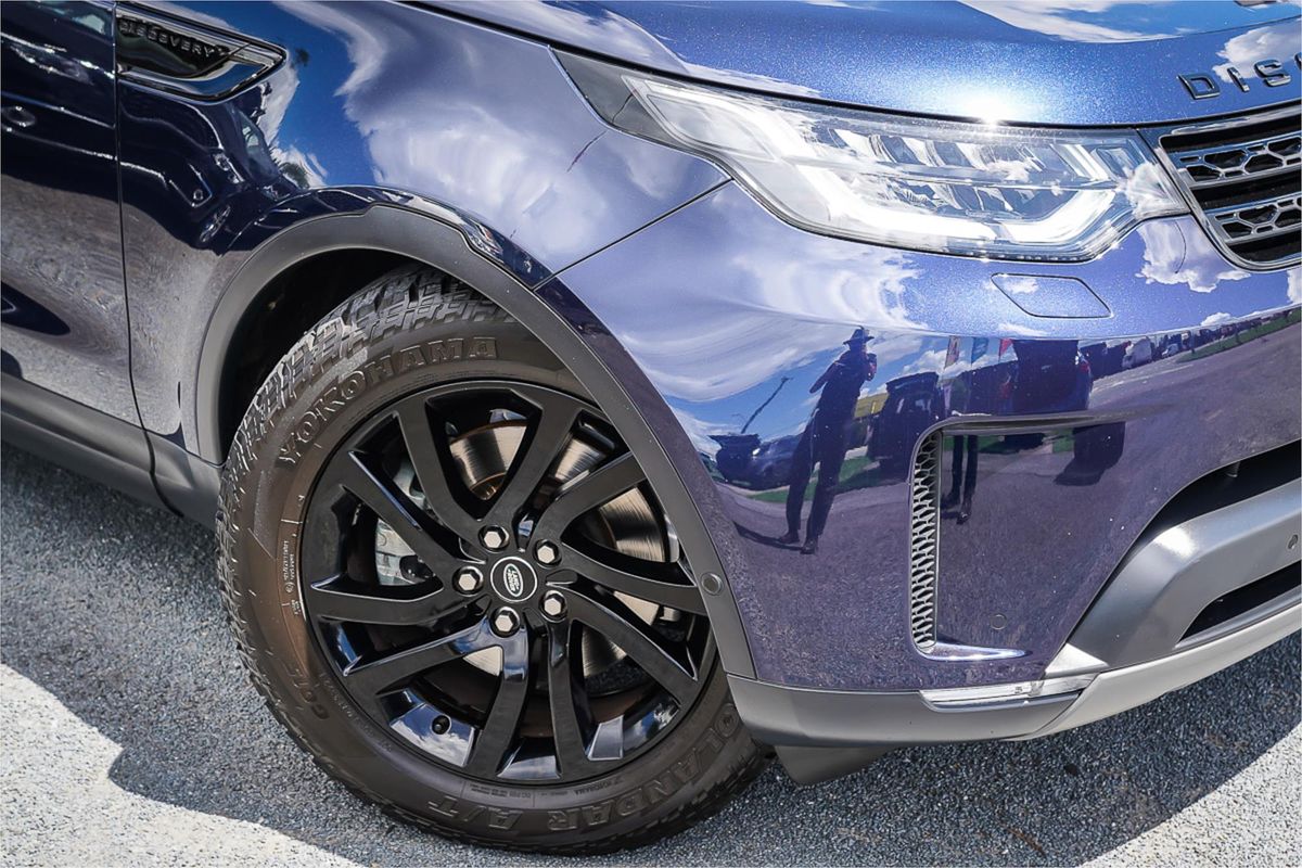 2017 Land Rover Discovery TD6 HSE Series 5