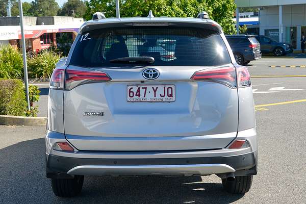 2018 Toyota RAV4 GX ZSA42R thumb-6