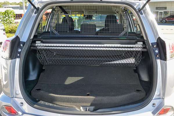 2018 Toyota RAV4 GX ZSA42R thumb-18