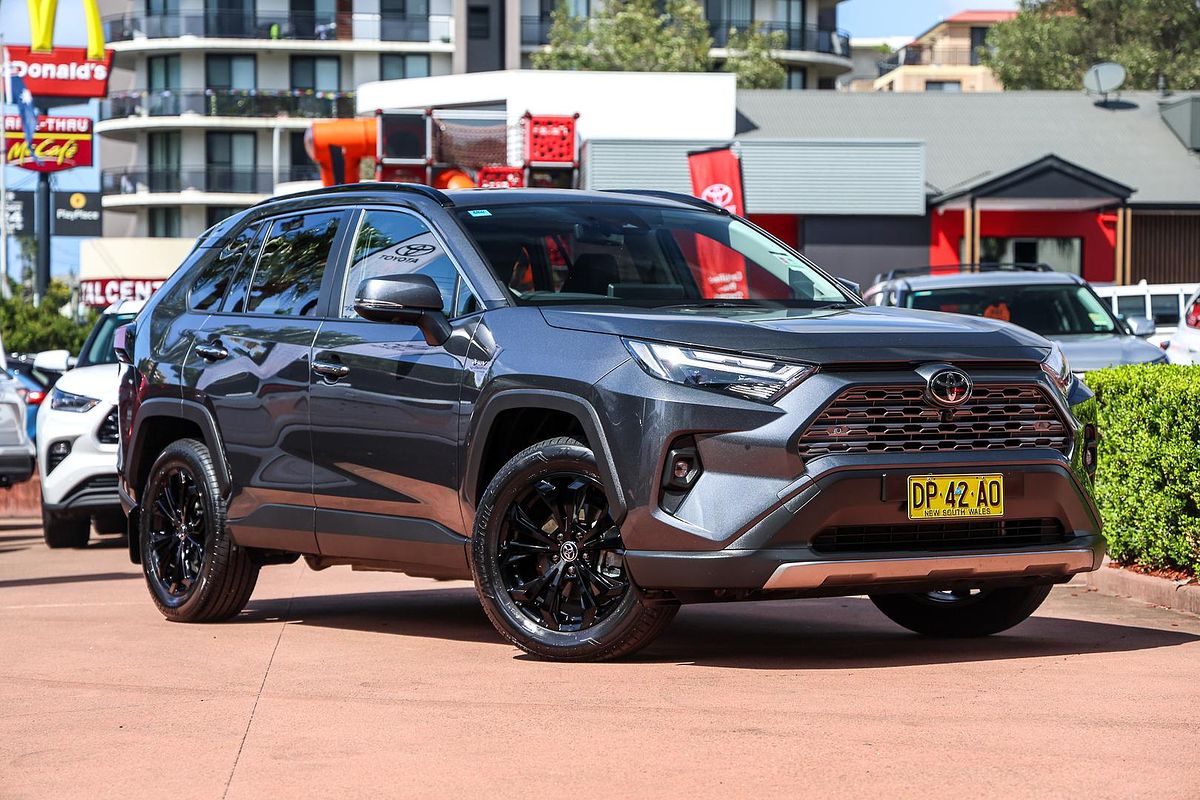 2025 Toyota RAV4 Cruiser AXAH52R