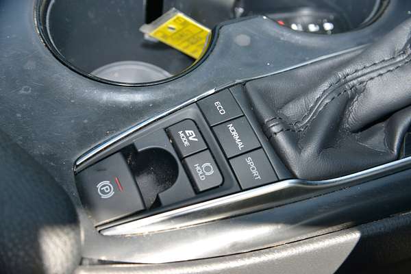 2020 Toyota Camry Ascent Sport AXVH70R thumb-13