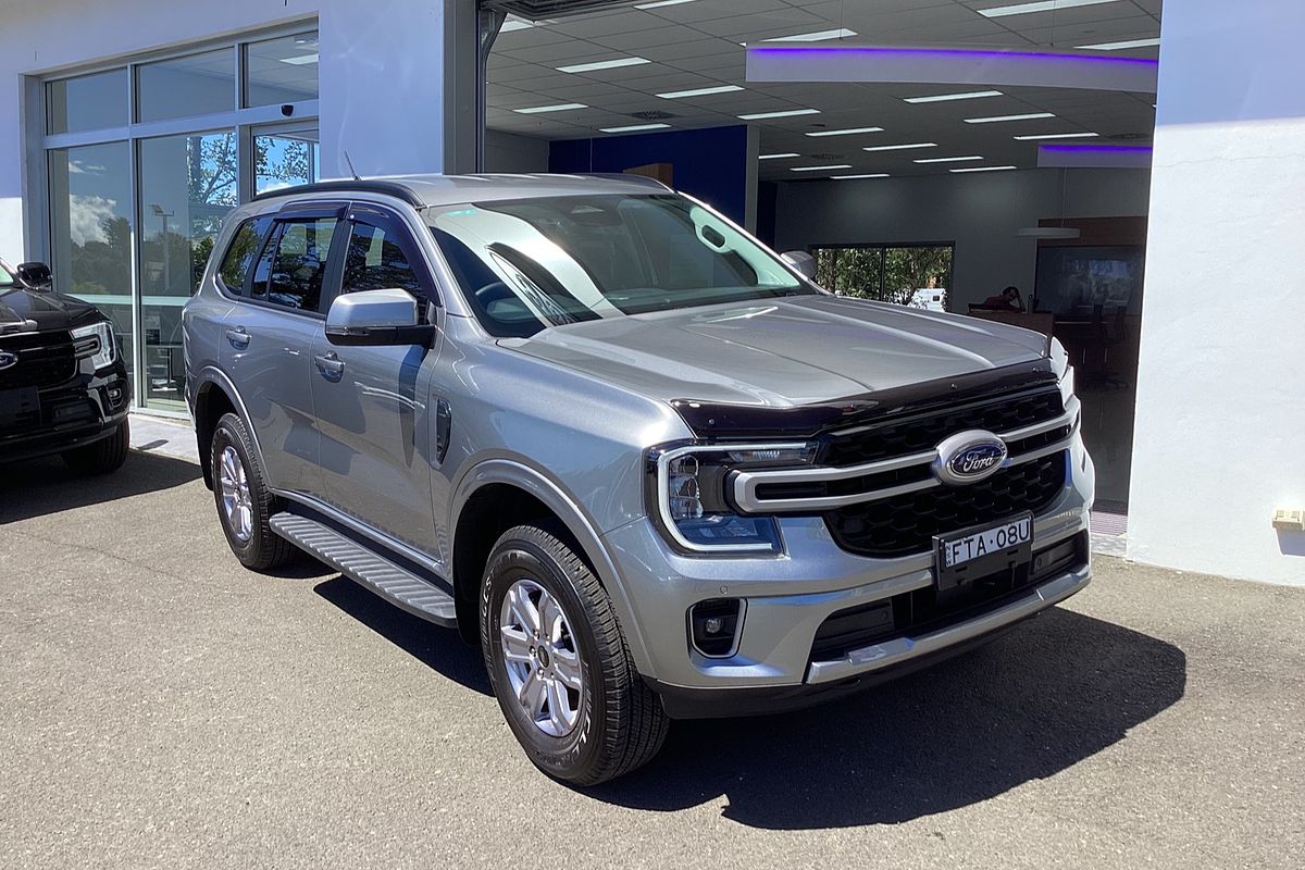 2025 Ford Everest Ambiente 2.0L