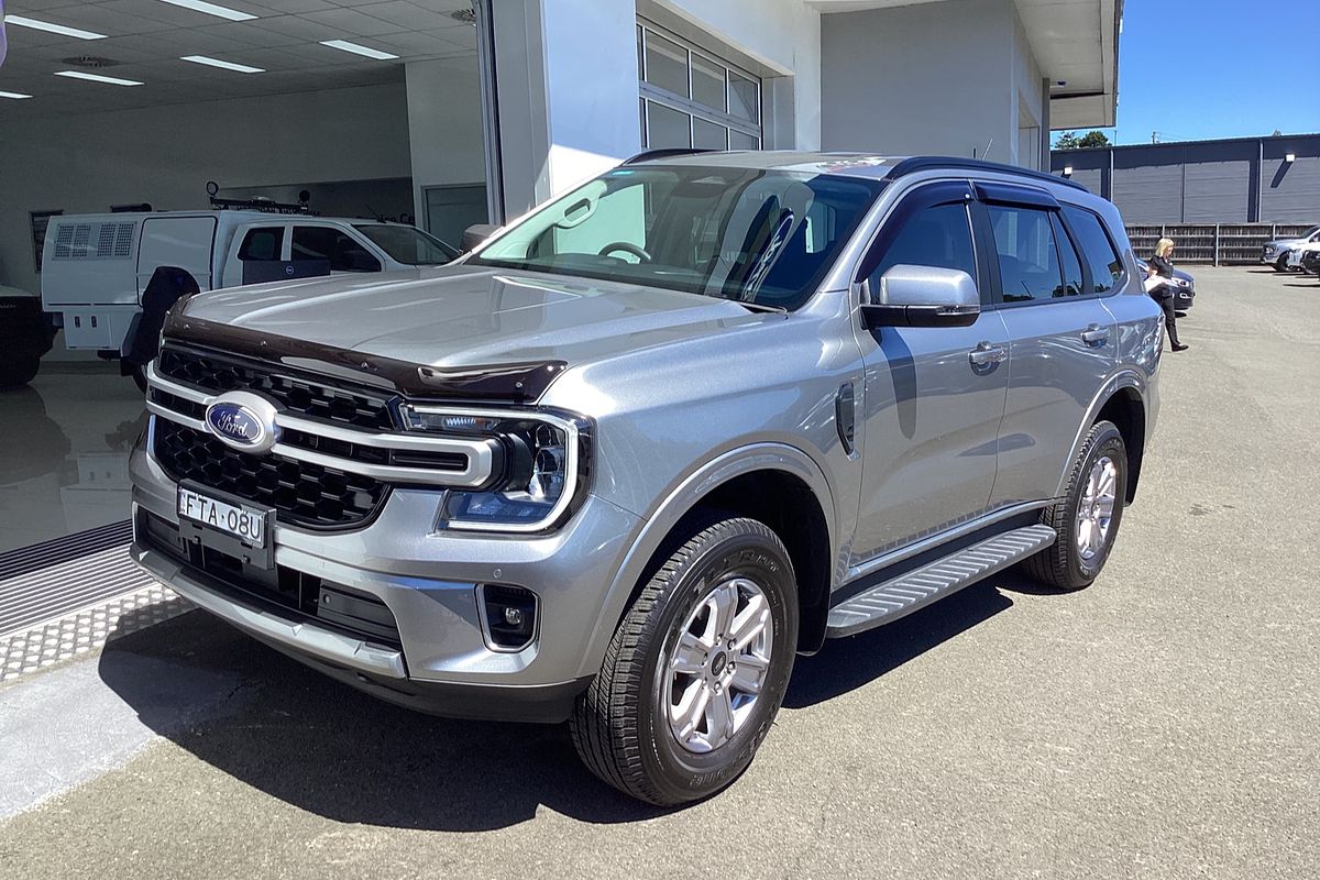 2025 Ford Everest Ambiente 2.0L