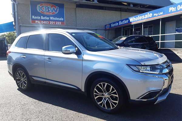 2017 Mitsubishi Outlander LS Safety Pack ZK