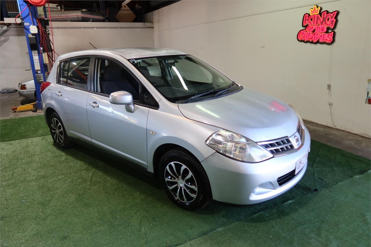 2011 Nissan Tiida ST C11 S3