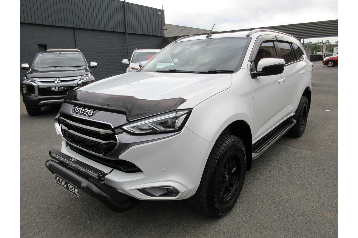 2024 Isuzu MU-X LS-T