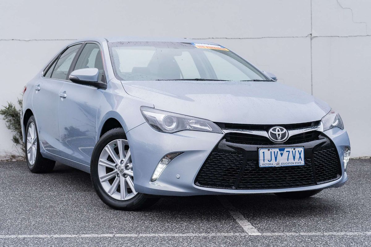 2017 Toyota Camry Atara S ASV50R