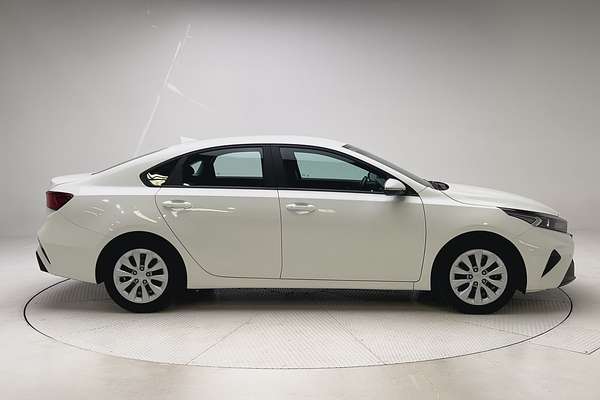 2024 Kia Cerato S BD thumb-8