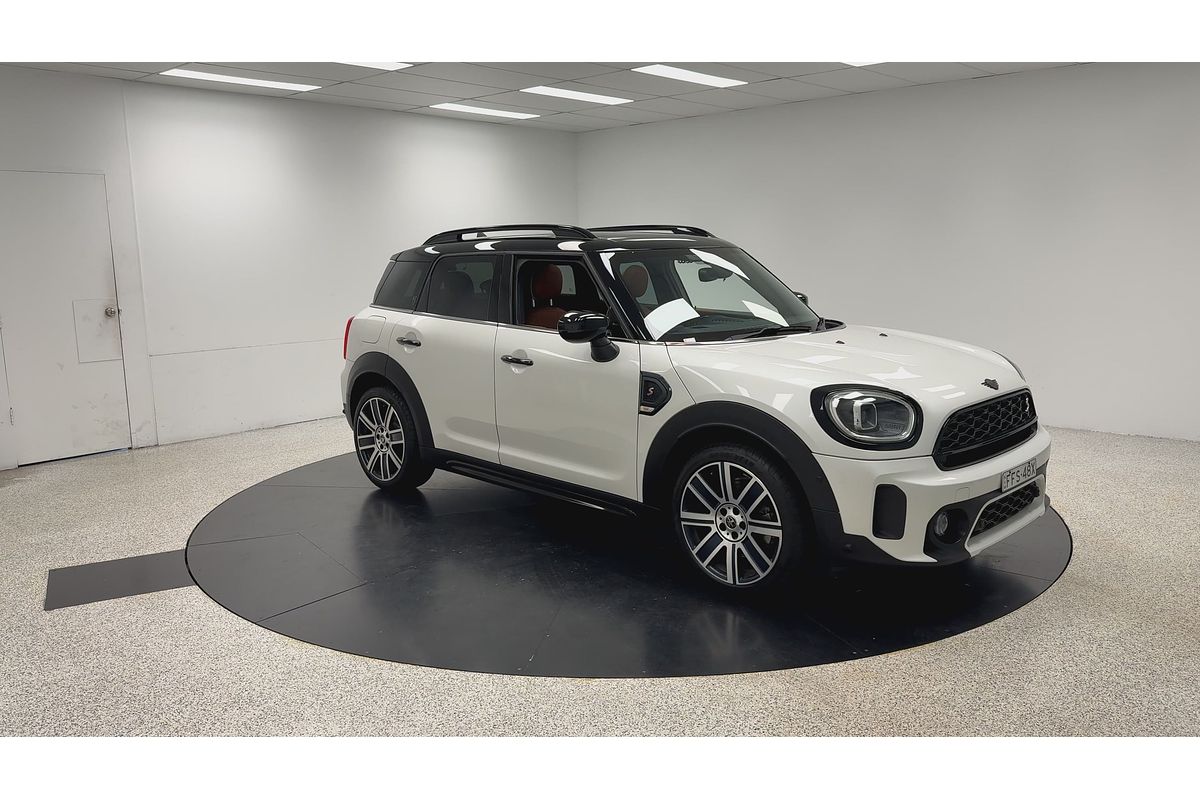 2023 MINI Countryman Cooper S MINI Yours F60 LCI