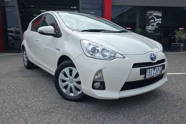 2014 Toyota Prius C NHP10R