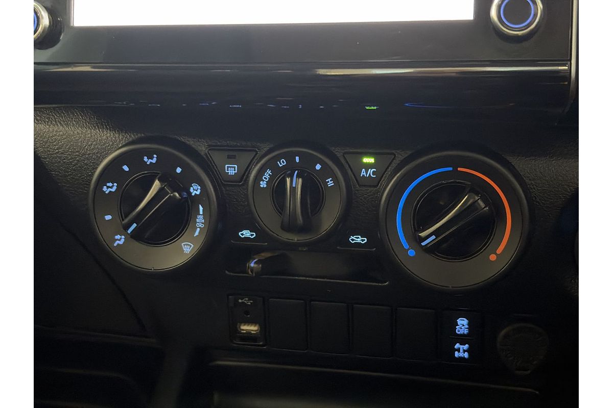 2022 Toyota Hilux SR GUN126R 4X4