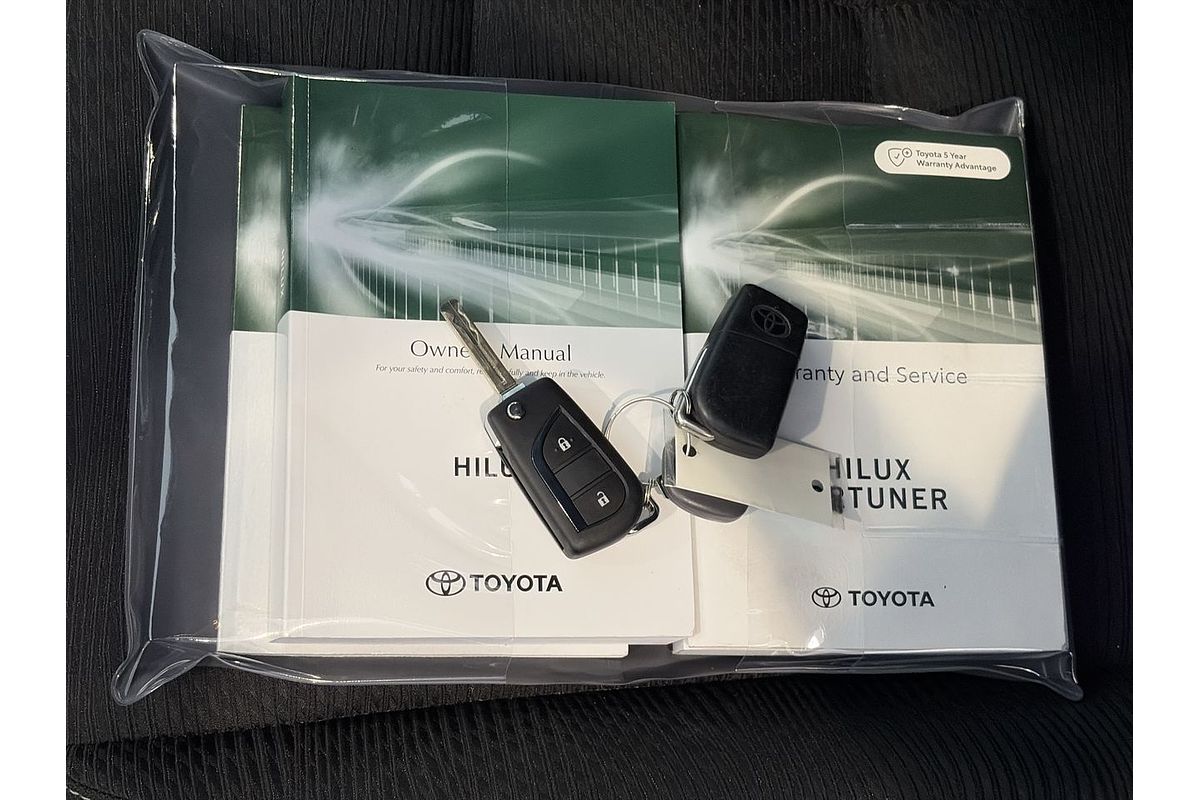 2022 Toyota Hilux SR GUN126R 4X4