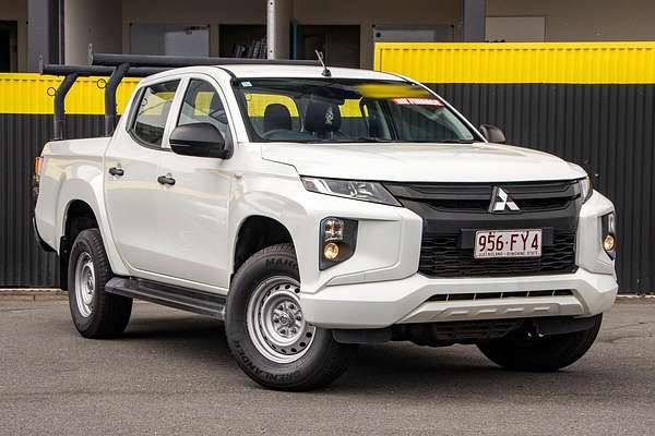 2022 Mitsubishi Triton GLX MR Rear Wheel Drive