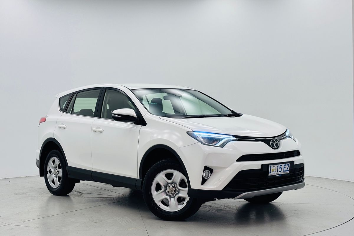 2018 Toyota RAV4 GX ASA44R