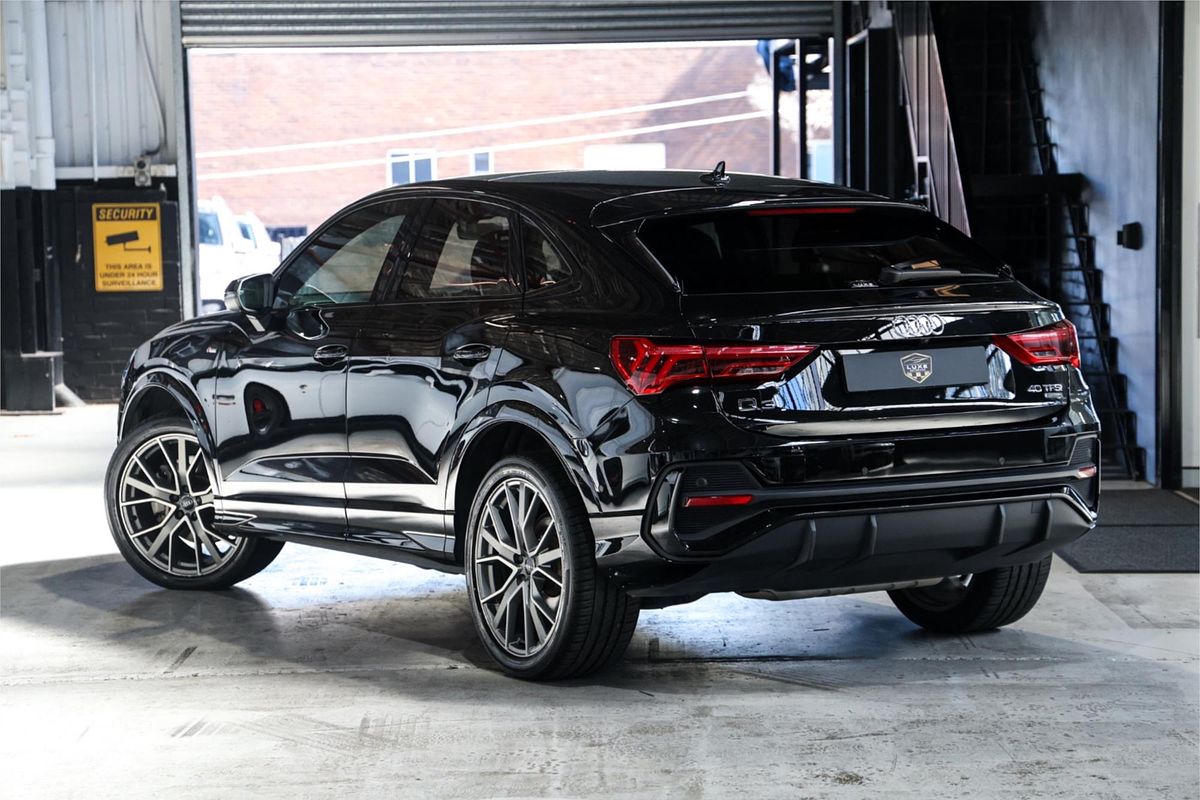 2020 Audi Q3 40 TFSI S line F3