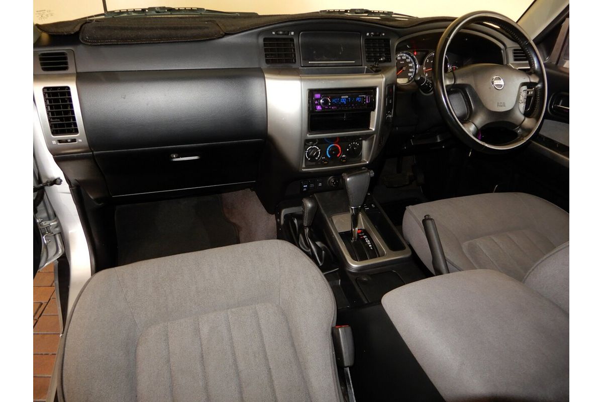 2016 Nissan Patrol ST Y61