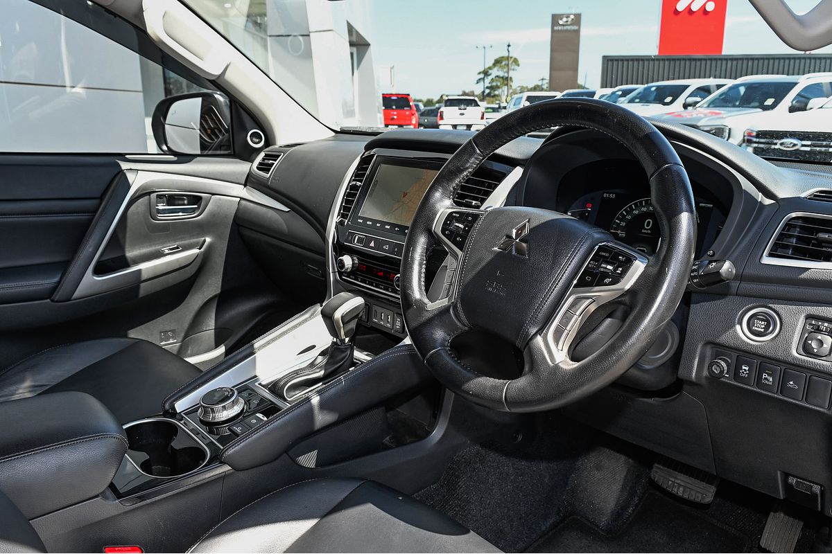 2022 Mitsubishi Pajero Sport Exceed QF