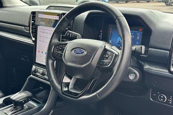 2023 Ford Everest Trend 2.0L thumb-3