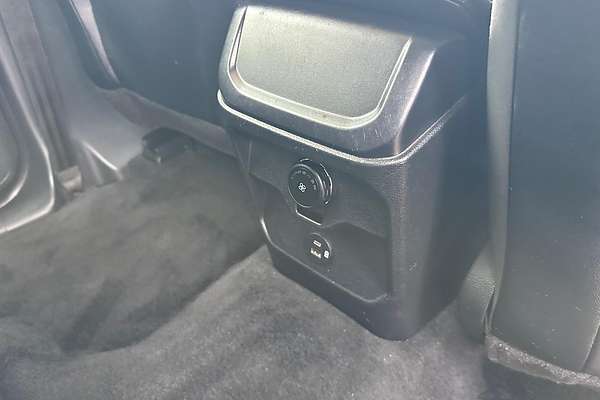 2023 Ford Everest Trend 2.0L thumb-7