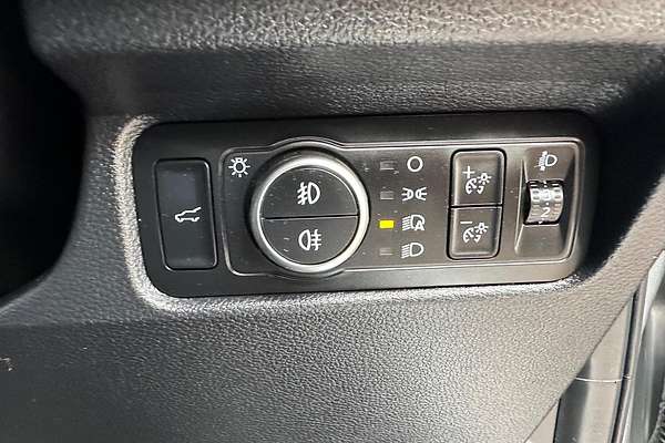 2023 Ford Everest Trend 2.0L thumb-24